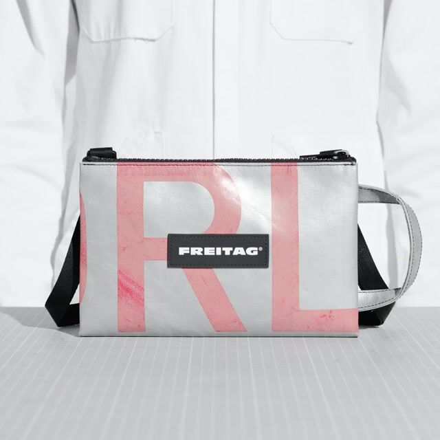F272 EDDIE | 241359 | FREITAG